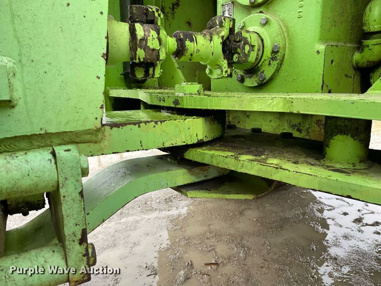 image for item JE9486 Steiger Bearcat ST225  4WD tractor