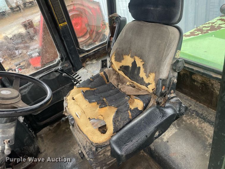 image for item JE9486 Steiger Bearcat ST225  4WD tractor