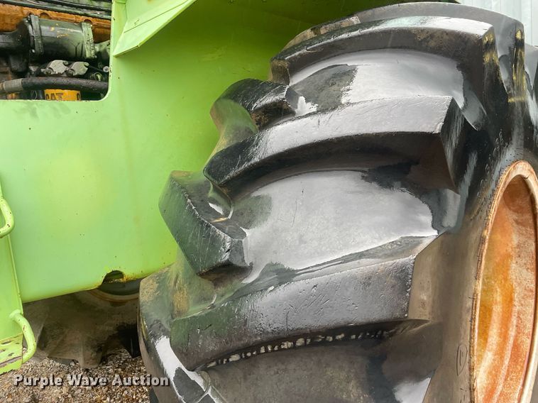 image for item JE9486 Steiger Bearcat ST225  4WD tractor