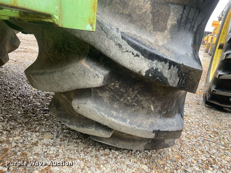 image for item JE9486 Steiger Bearcat ST225  4WD tractor