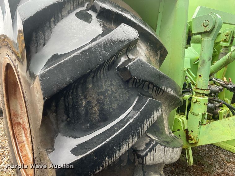 image for item JE9486 Steiger Bearcat ST225  4WD tractor