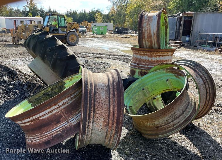 image for item JE9486 Steiger Bearcat ST225  4WD tractor