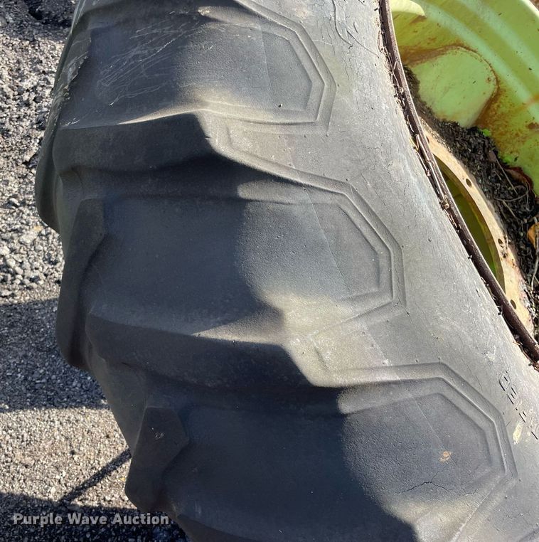 image for item JE9486 Steiger Bearcat ST225  4WD tractor