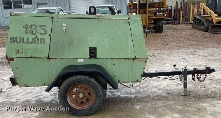 image for item JE9488 2000 Sullair 185  air compressor