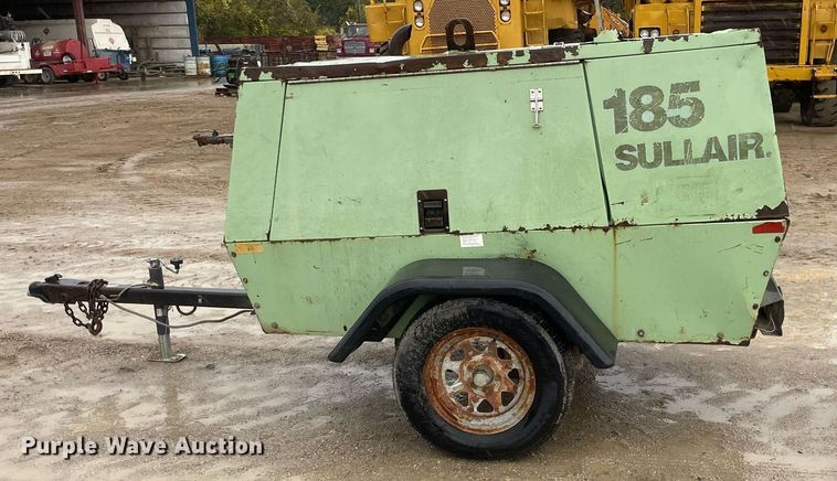 image for item JE9488 2000 Sullair 185  air compressor