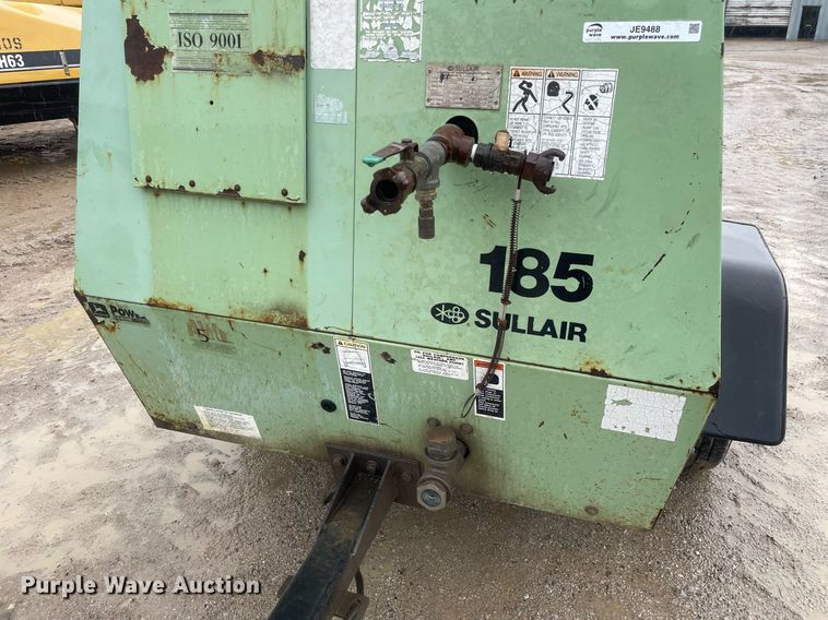 image for item JE9488 2000 Sullair 185  air compressor