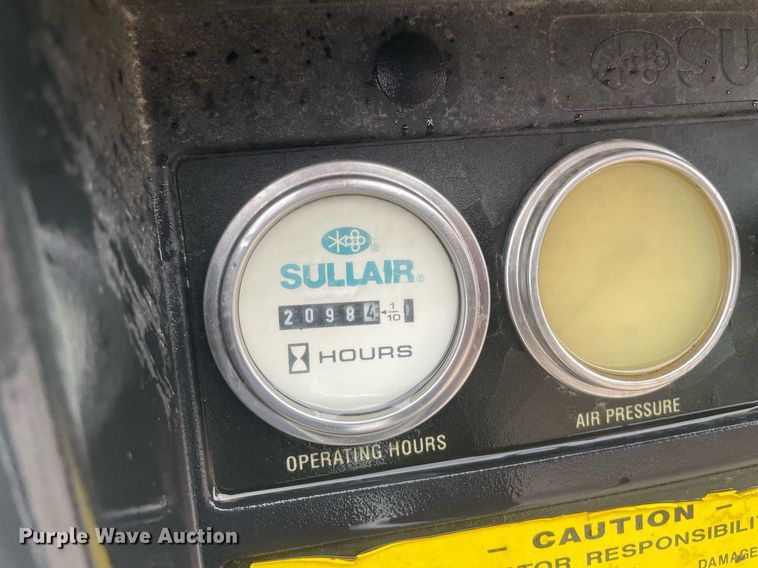 image for item JE9488 2000 Sullair 185  air compressor