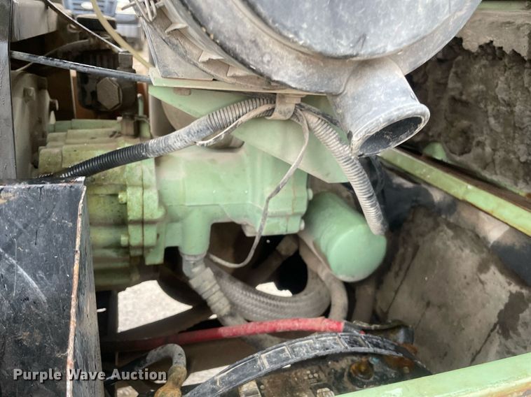 image for item JE9488 2000 Sullair 185  air compressor