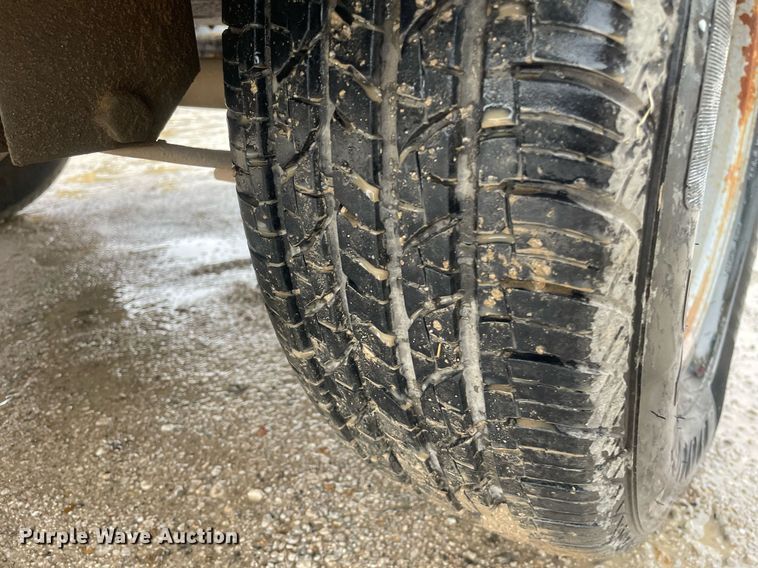 image for item JE9488 2000 Sullair 185  air compressor