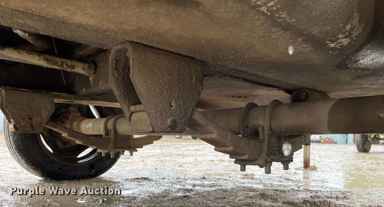 image for item JE9489 1992 Ingersoll Rand  air compressor