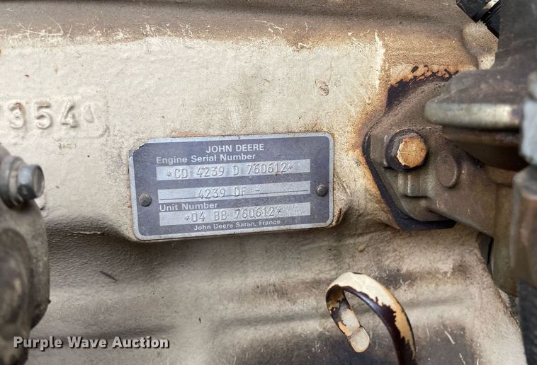 image for item JE9489 1992 Ingersoll Rand  air compressor