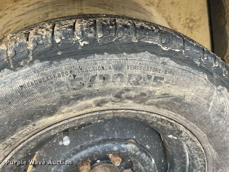 image for item JE9489 1992 Ingersoll Rand  air compressor