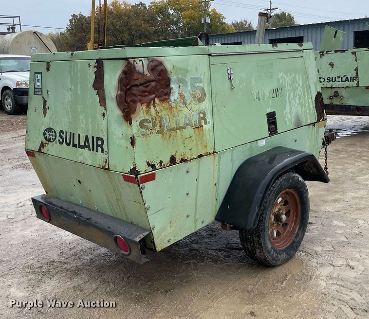 image for item JE9490 Sullair 185  air compressor