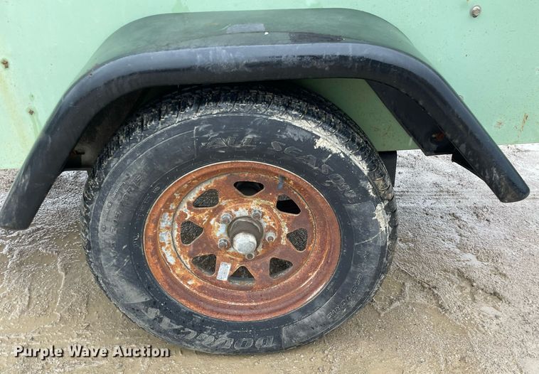 image for item JE9490 Sullair 185  air compressor