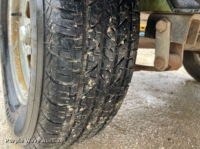 image for item JE9490 Sullair 185  air compressor