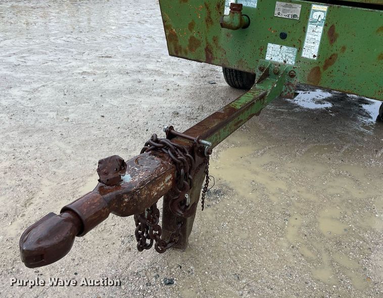 image for item JE9491 Sullair 185Q  air compressor