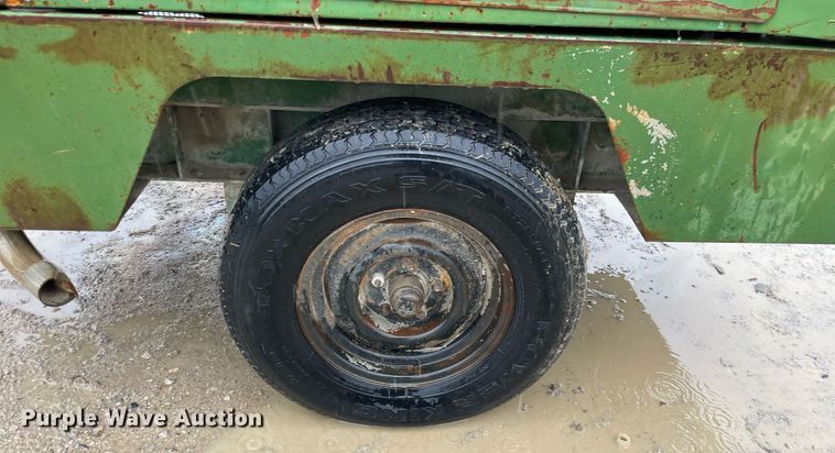 image for item JE9491 Sullair 185Q  air compressor