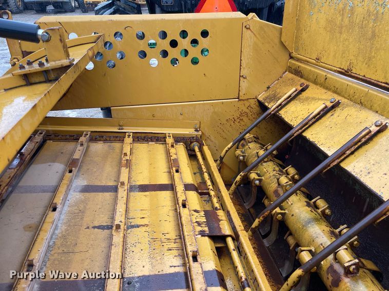 image for item NX9974 Vermeer BB256  bale processor