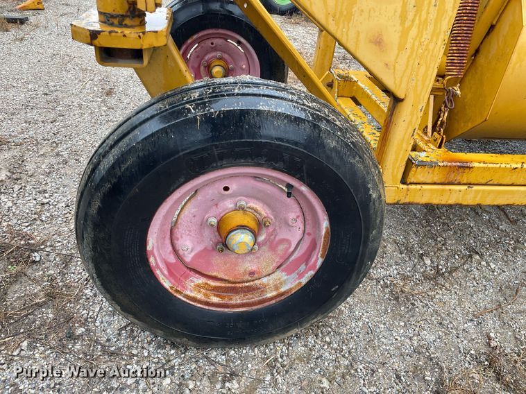 image for item NX9974 Vermeer BB256  bale processor