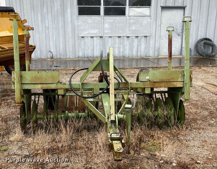 image for item NX9975 Bowie  straw crimper