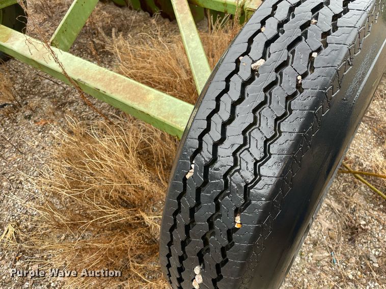 image for item NX9975 Bowie  straw crimper