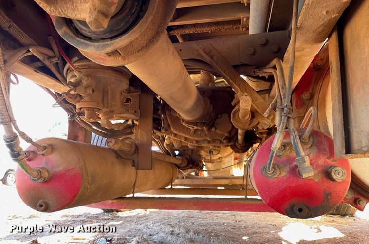 image for item DI3641 2005 International 9200i  semi truck