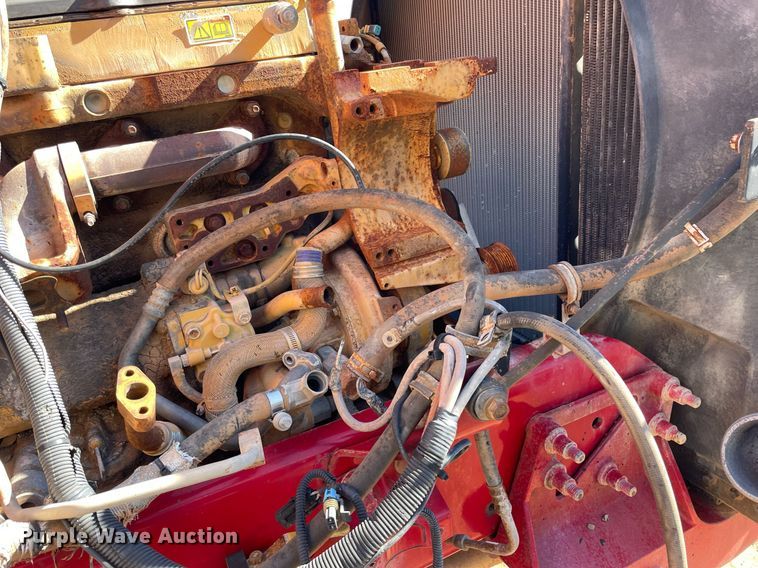 image for item DI3641 2005 International 9200i  semi truck