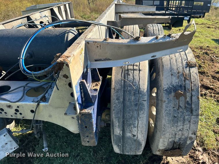 image for item DJ6436 Tandem rear axle assembly