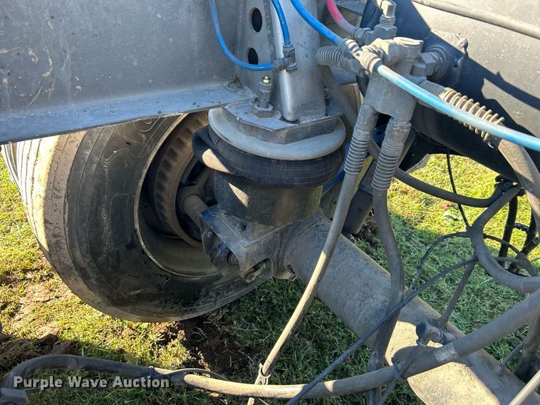 image for item DJ6436 Tandem rear axle assembly