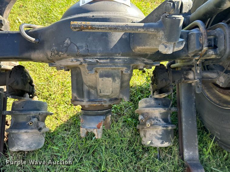 image for item DJ6439 Rear axle assembly