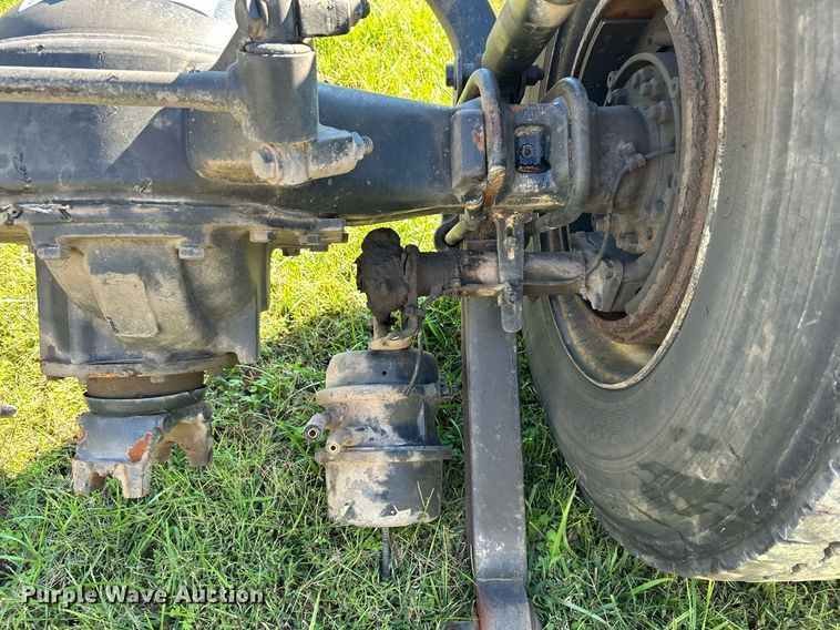 image for item DJ6439 Rear axle assembly