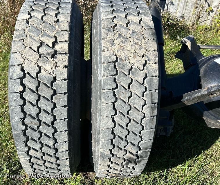 image for item DJ6439 Rear axle assembly