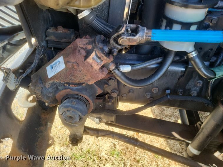 image for item DK1171 2005 International 4400  box truck