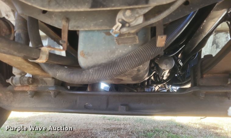 image for item DK1171 2005 International 4400  box truck