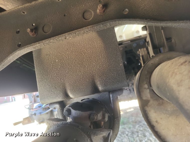 image for item DK1171 2005 International 4400  box truck