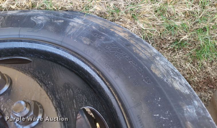 image for item DK1171 2005 International 4400  box truck