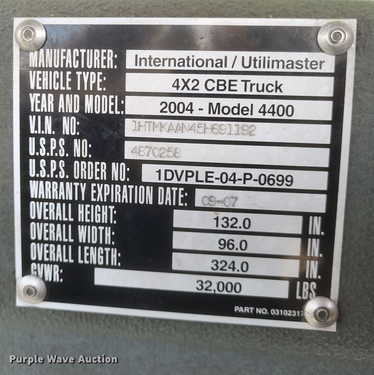 image for item DK1171 2005 International 4400  box truck