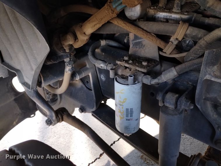 image for item DK8860 2003 International 8600  semi truck