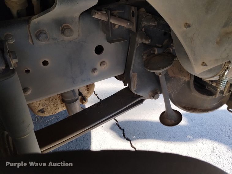 image for item DK8860 2003 International 8600  semi truck