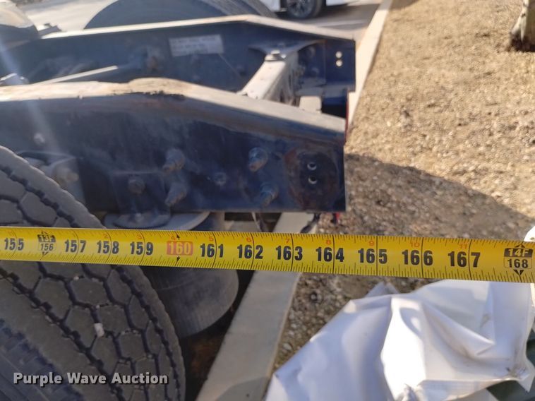 image for item DK8860 2003 International 8600  semi truck