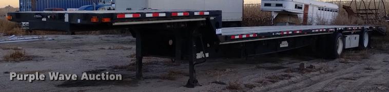 image for item DK8877 2003 Transcraft DTL-2100  drop deck equipment trailer