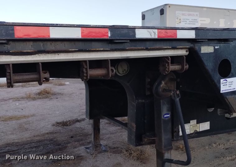 image for item DK8877 2003 Transcraft DTL-2100  drop deck equipment trailer