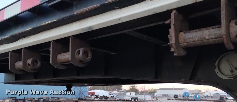 image for item DK8877 2003 Transcraft DTL-2100  drop deck equipment trailer