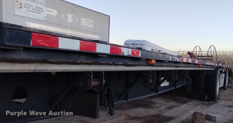 image for item DK8877 2003 Transcraft DTL-2100  drop deck equipment trailer