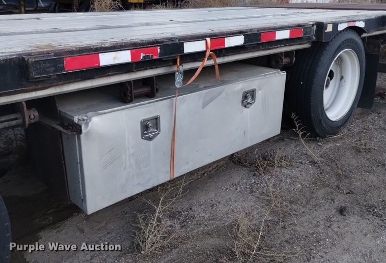 image for item DK8877 2003 Transcraft DTL-2100  drop deck equipment trailer