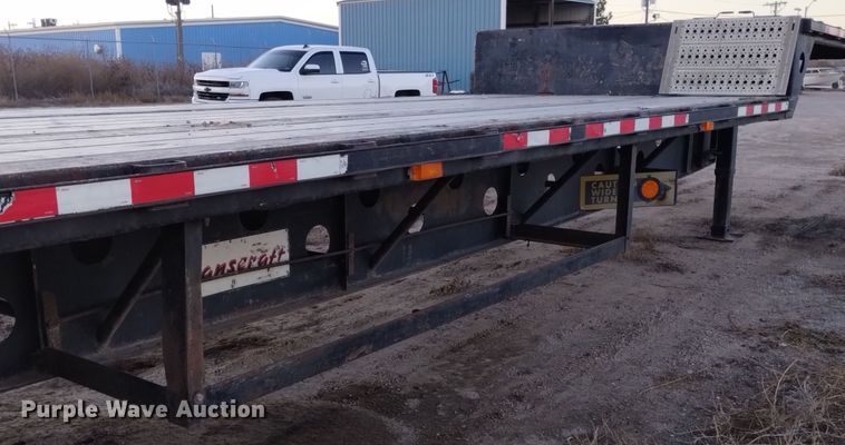 image for item DK8877 2003 Transcraft DTL-2100  drop deck equipment trailer