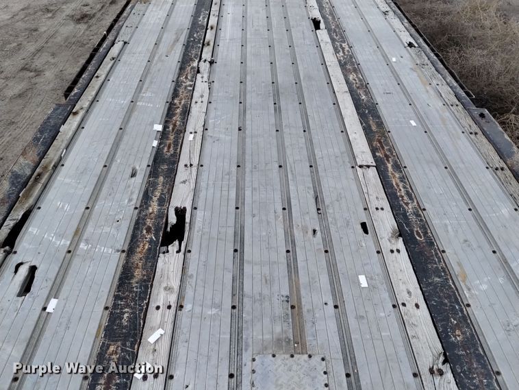 image for item DK8877 2003 Transcraft DTL-2100  drop deck equipment trailer