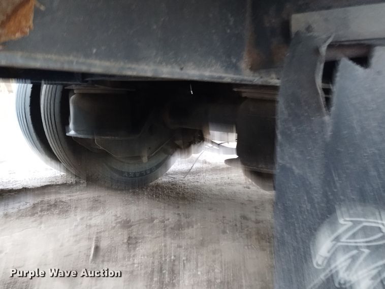 image for item DK8877 2003 Transcraft DTL-2100  drop deck equipment trailer