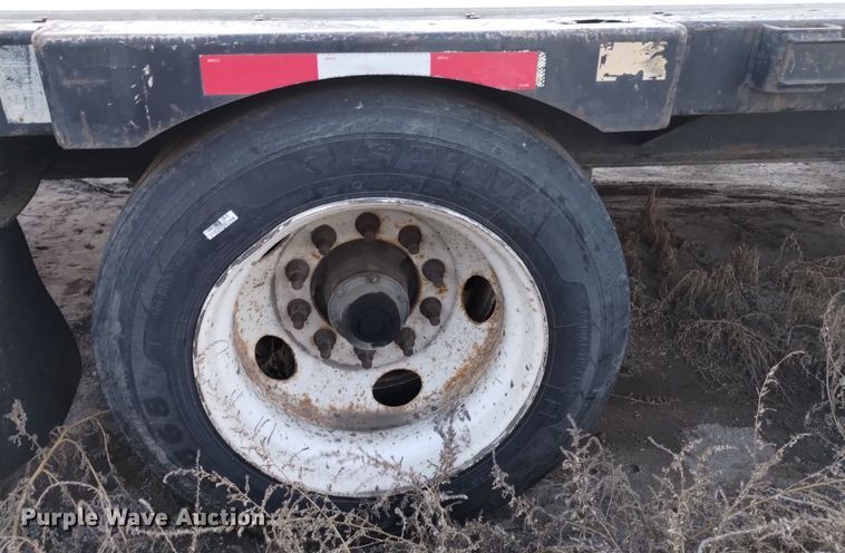 image for item DK8877 2003 Transcraft DTL-2100  drop deck equipment trailer