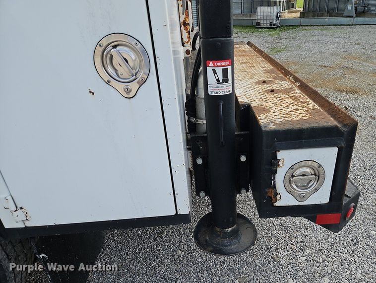 image for item DN7062 2006 Sterling Acterra  utility / service truck